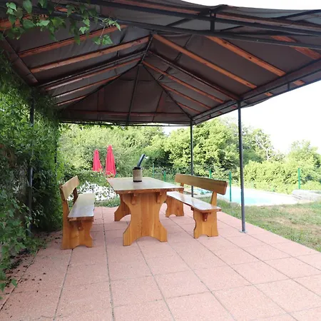 Felix With Spectacular Pool In Oasis Chalet