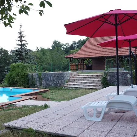 Felix With Spectacular Pool In Oasis * Opatija