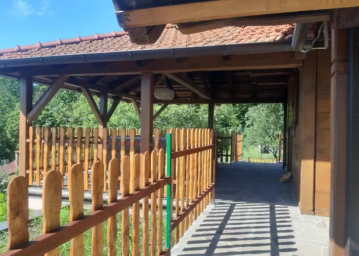Felix With Spectacular Pool In Oasis Villa *